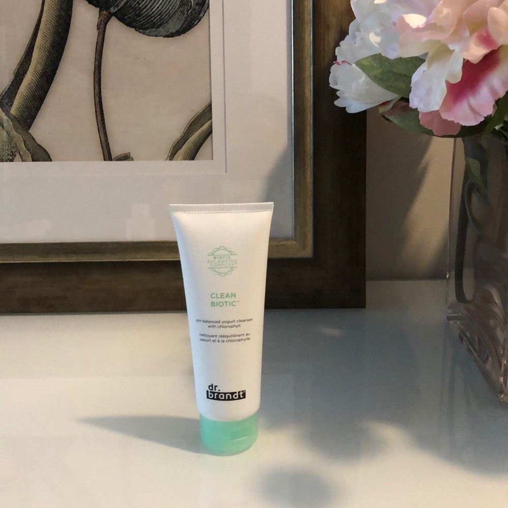 Dr.Brandt Clean Biotic Yogurt Cleanser